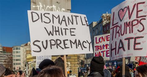 Left-Wing Protest 的图像结果