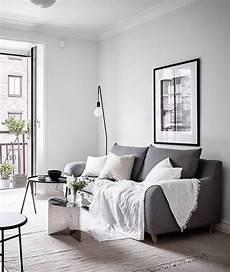 Minimal Living Room Ideas by Small Apartment Ideas 10 Ways To Make A Tiny Living Room Minimal Living Room Ideas