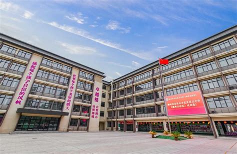 郑州经开外国语再添“新校区”，统一管理模式、统一学生来源！_腾讯新闻