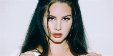 Lana Del Rey Releases New Album Did You Know That There’s a Tunnel Under Ocean Blvd: Listen ...