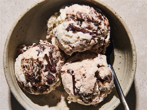 Babka Ice Cream - Kosher.com