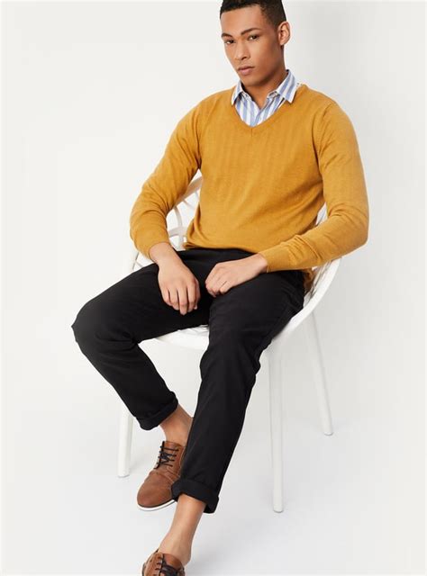 Buy Men Slim Fit Solid Sweater Online at just Rs. 999.0 - 1000012936597 ...