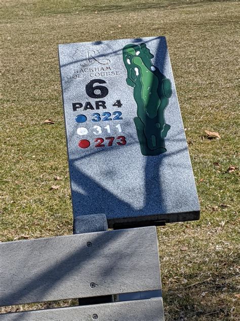 So happy to be out today. Rackham Golf Course, Huntington Woods MI. : r/golf