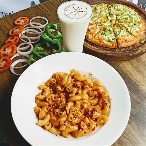 9 Teas Cafe in Bhayandar East,Thane - Order Food Online - Best Fast ...