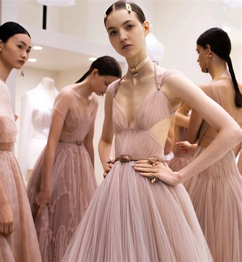 Dress Casual Formal 的图像结果