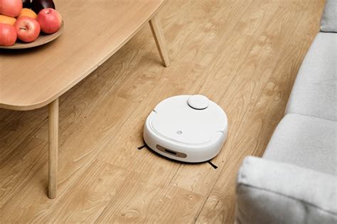 Narwal Robotic Cleaner review: This self-cleaning robot mop/vacuum ...