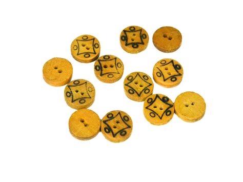 Mustard Geometric Printed 2 Hole Wooden Buttons - 24L