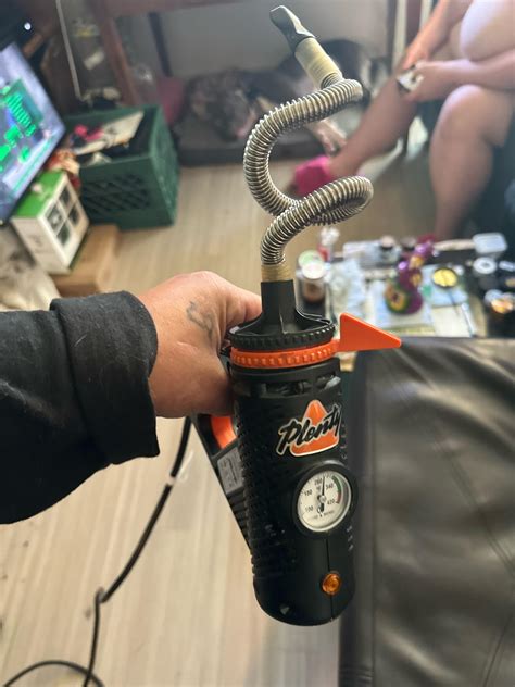 Barley Smoke coming from my Plenty : r/vaporents