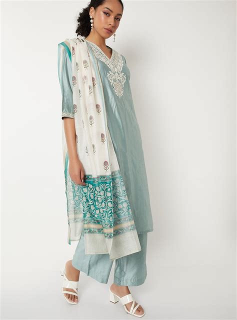 Buy Women Embroidered Straight Kurta Set Online at just Rs. 1699.0 ...