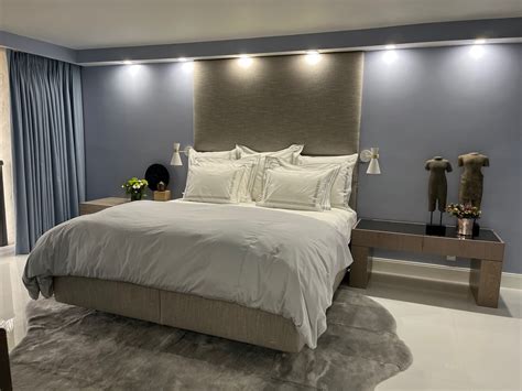 Bedroom by Vicente Wolf Associates, Inc. | 1stDibs