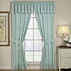 Window Curtains by 4 Tips To Decorate Beautiful Window Curtains Interior Design Window Curtains