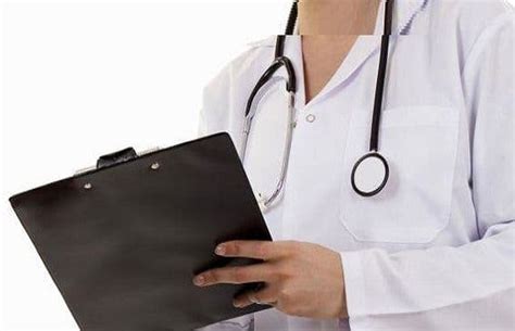 Doctor's Day 2020: Meet the doctors who treat the poor for free ...