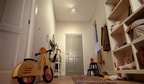 Hallway Lighting | Philips lighting