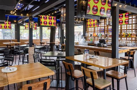 Gaslight Bar & Grille - Gastropub Restaurant in Chicago, IL | The Vendry