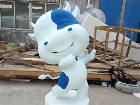 茂名玻璃钢小熊雕塑 商城卡通动物雕塑玩具摆设价格 - 推发网
