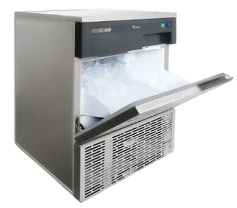 Lab Ice Maker 的图像结果