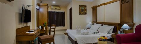 Grasshopper Hotels Grand E Muscat