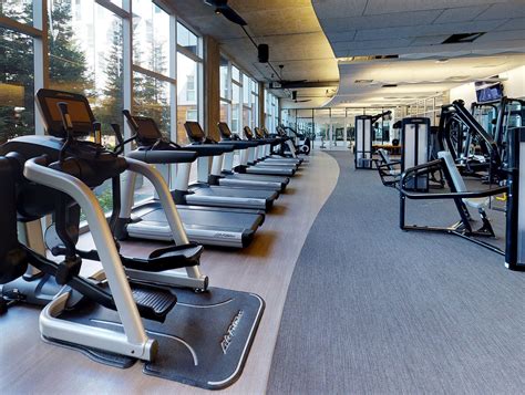 Les clients ont acheté des pass pour 5 000 PLN chacun. Une célèbre ...