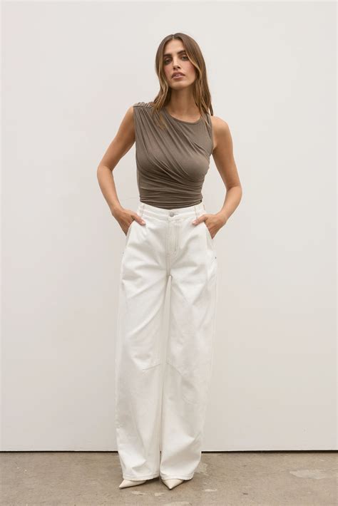 BAYSE Aston Jean - Geisha White – Lifestyle & Co