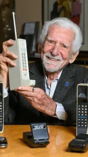 First Touch Screen Phone 的图像结果