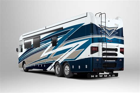 Newmar's 2024 Luxury Ventana Lineup Is Here: The Half-Million-Dollar ...