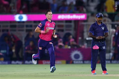 [Watch] Rohit Sharma falters against Trent Boult yet again after a wild ...
