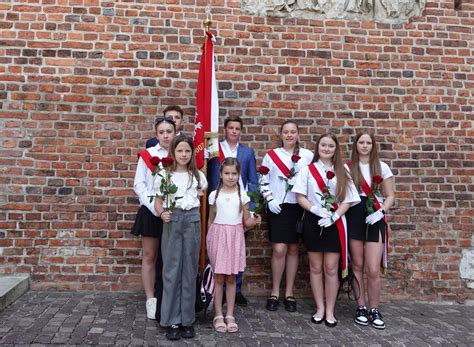 Szkoła Podstawowa Nr 1 im. Królowej Jadwigi w Pcimiu