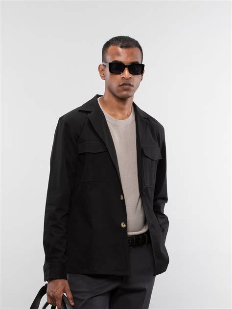 Buy Men's Black Camp Collar Horn Button Overshirt Online – Love Pangolin