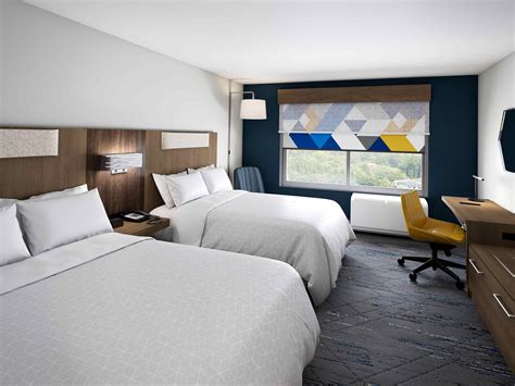 Holiday Inn Express & Suites Springdale - Fayetteville Area ...