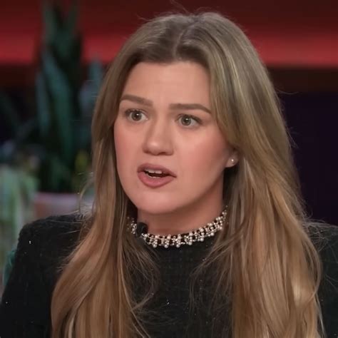 Ivanka Trump Shows Off Her Washboard Abs In A Blue Bikini As Fans React ...