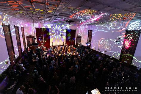 MOONALICE 420 WEEKEND SATURDAY NIGHT CELEBRATION ! Woo Hoo, Keep Smilin ...