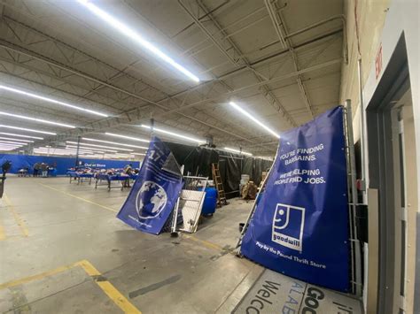 Goodwill store vandalized on Green Springs Hwy. in Birmingham