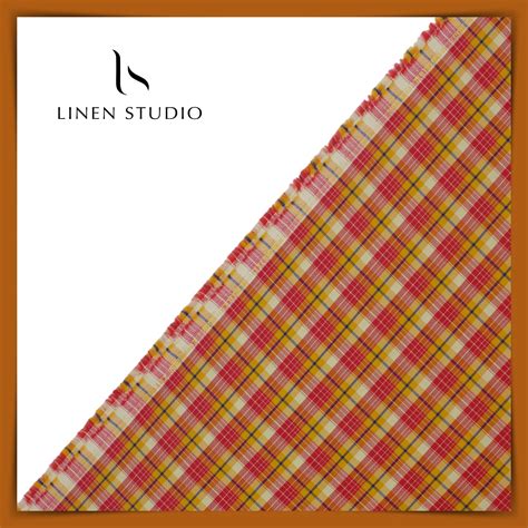 MORARJEE COTTON SHIRTING - 33 (50% + 30% SALE) – Linen Studio