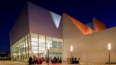 Irvine Valley College Performing Arts Center - Arquitectonica Architecture