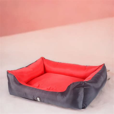 Dog Bed| Chew Proof and Water repellent Lounger Dog Bed - Red ...