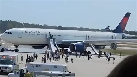 Delta A330 Engine Catches Fire at Orlando, Passengers Evacuated via ...