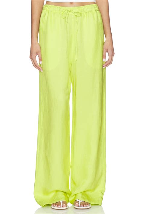 Polo Ralph Lauren Standard Wide Leg Pant in Peridot Green | REVOLVE
