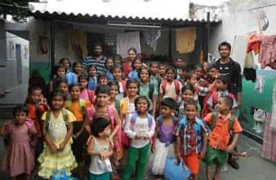 10 Pics of an orphanage - Brainly.in