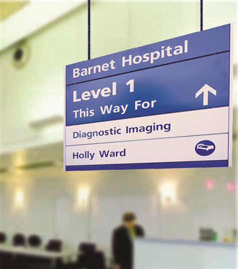 Hospital Wayfinding Signage 的图像结果
