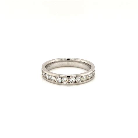 Engagement & Bridal Jewelry in Ft. Mitchell Kentucky – Herzog Jewelers