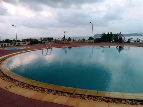 Kohinoor Samudra Beach Resort Pool: Pictures & Reviews - Tripadvisor