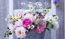 fiori composizioni come fare una composizione di fiori bellissima leitv fiori composizioni come fare una composizione di fiori bellissima leitv