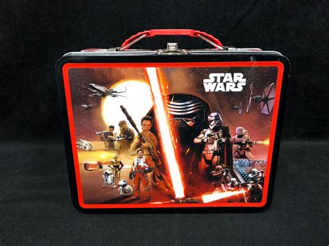 VINTAGE STAR WARS TIN LUNCH BOX
