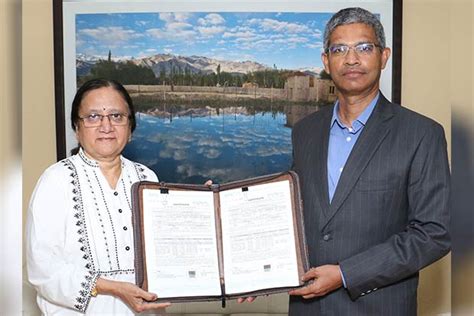 Ashok Leyland turns first Indian OEM to go BS-VI compliant