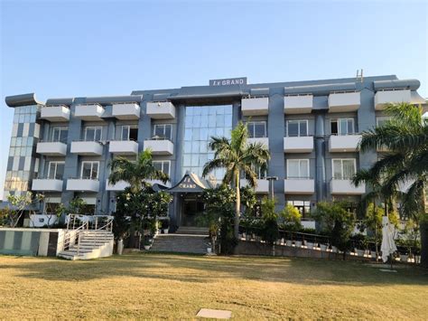 Le Grand Regency Hotel & K Restaurant , 서라벌(Greater Noida) – EgRúm