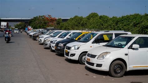 Karnataka govt to launch its own ride-hailing app to take on Ola, Uber ...