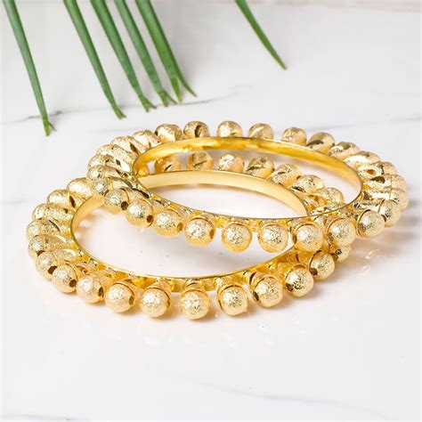 Heavy Design Set of 2 Pearl Real look-like jewellery Golden Pacheli Ka ...