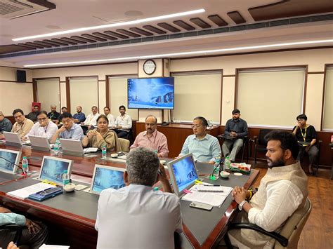 Delhi Airport canopy collapse: Centre issues advisory, asks airlines to ...