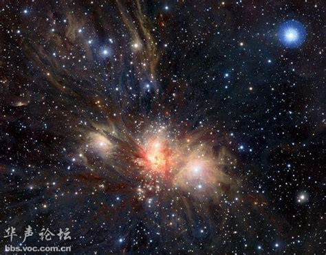 暗物质可四处移动：为了解宇宙神秘物质本质提供线索|矮星系|暗物质|星系_新浪科技_新浪网