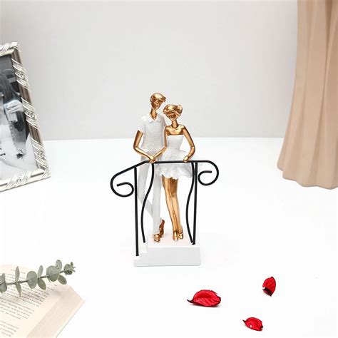 Shop Treasured Moments Couple Figurine – Valentine Gifts